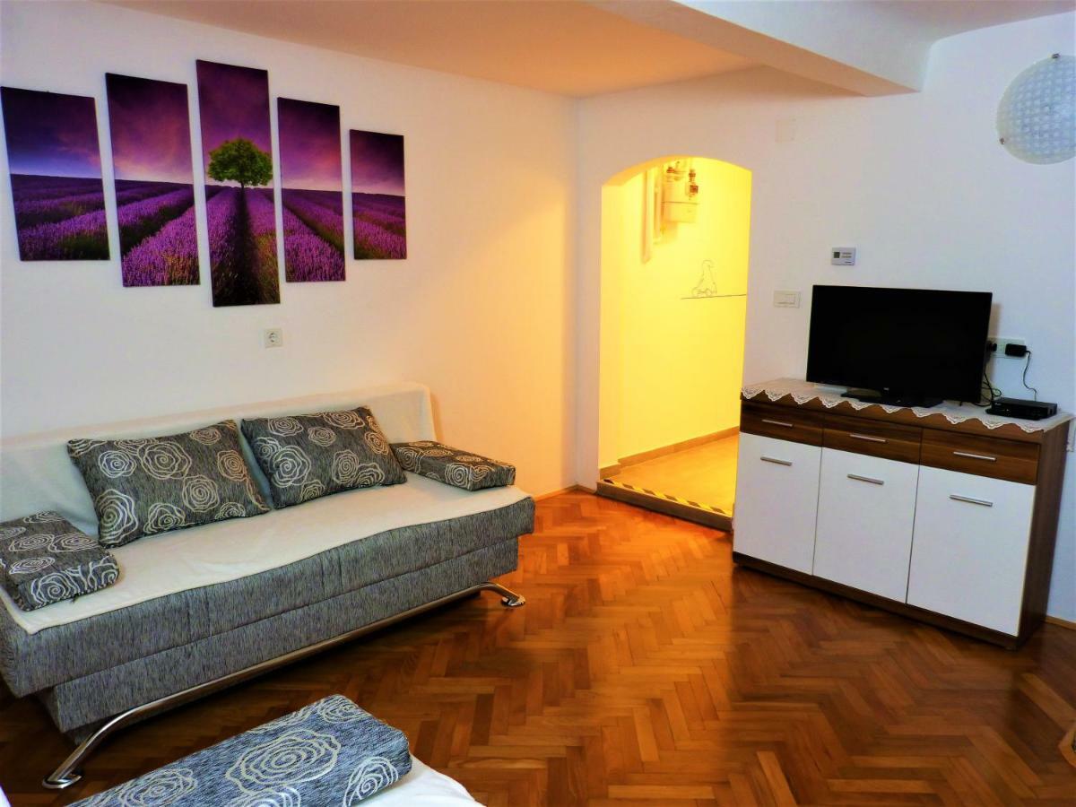 La Linea - Free Parking Zagreb